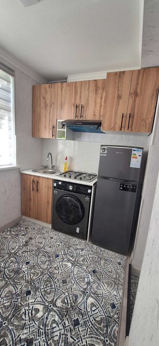 Арендага квартира, Вокзал 49 мактаб олдида