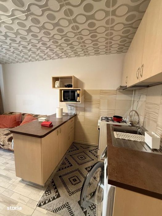 Apartament 2 camere, 42 mp, zona Teleajen, an 1983
