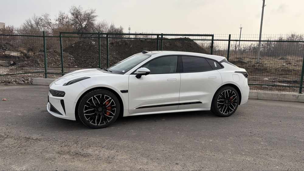 Zeekr 001 Restaling you z sport 2025