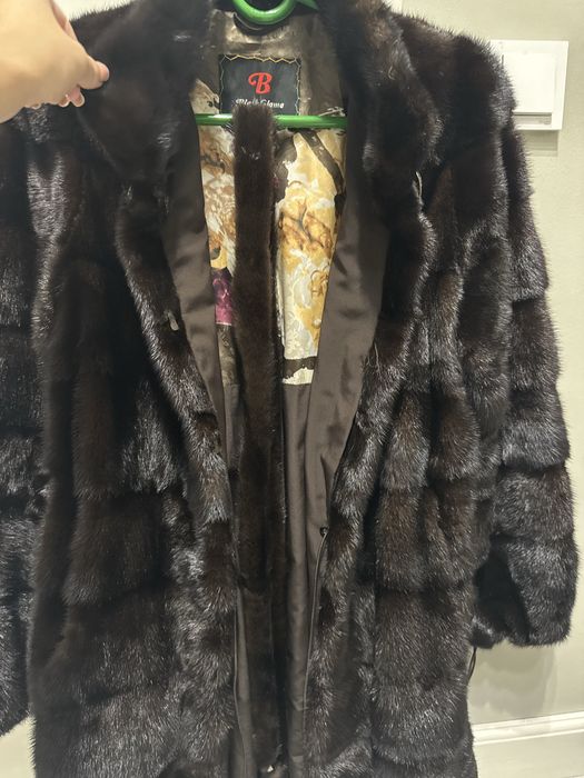 Продам норковую шубу