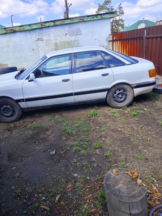 Продам Ауди 80 б3