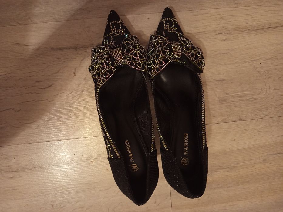 Продаю туфли женские 38 размер