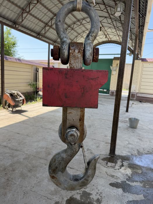 Крановые весы.  30 тонник