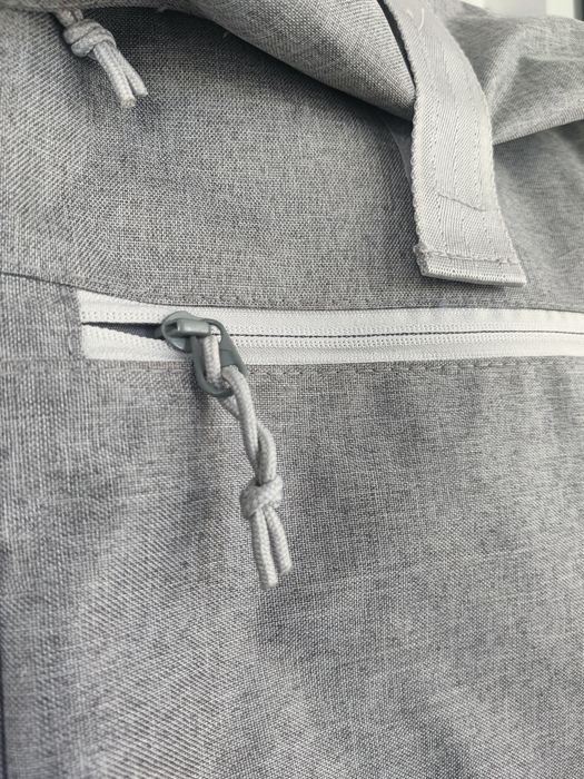 Rucsac NOU impecabil