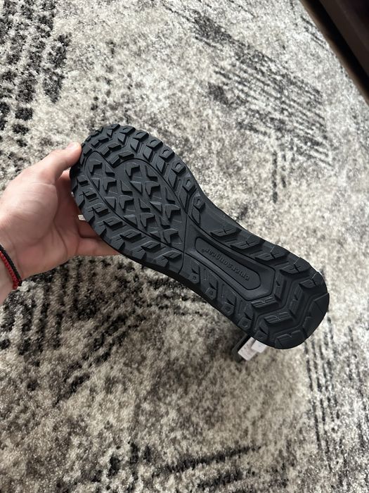 vând bocanci tactici 44