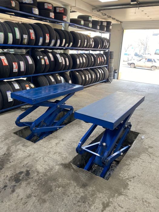 Подъемник ножничный