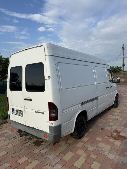 Mercedes Sprinder 208 CDI