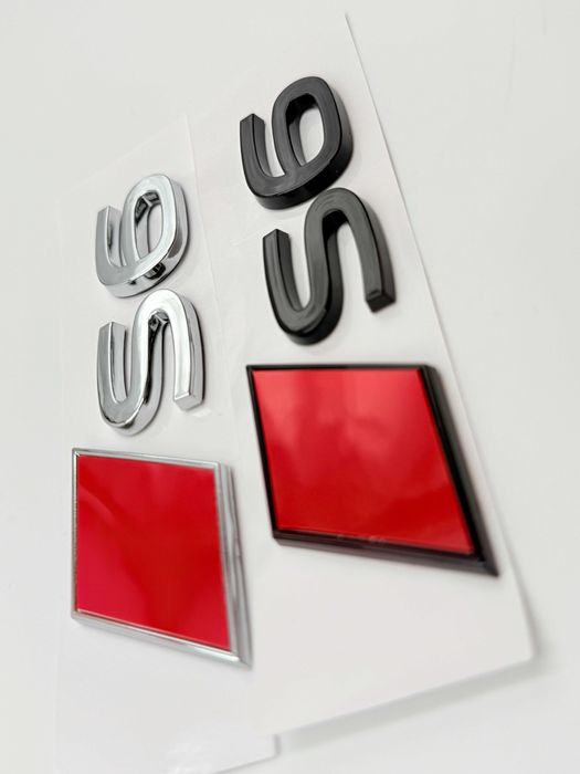 Emblema AUDI S6 spate negru NOU