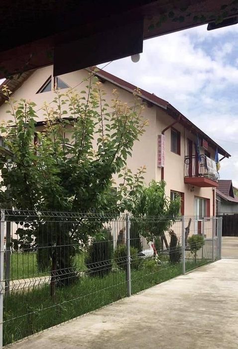 Camere cu regim hotelier la Pensiunea lui George