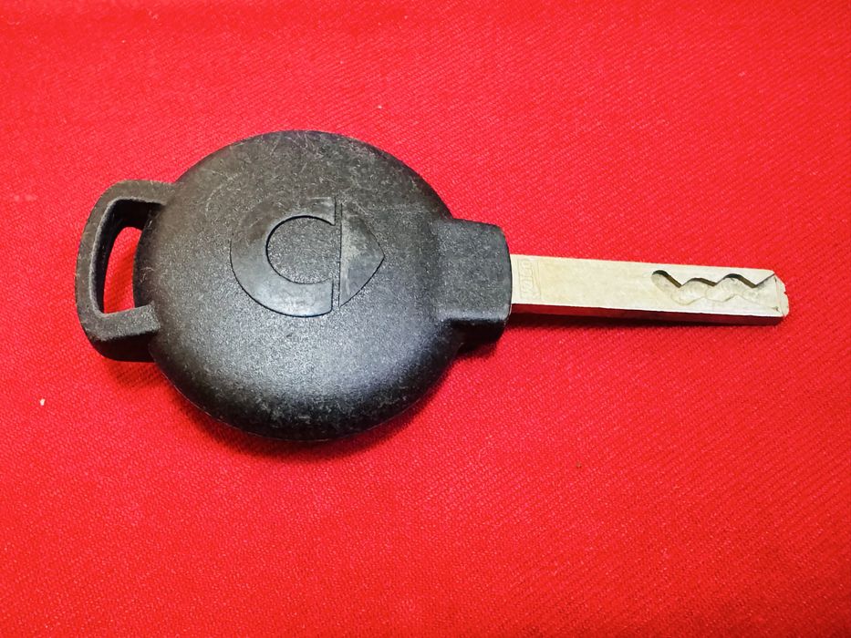 Ключ за Smart  Forwo  2008-2015г оригинален с 3бутона
