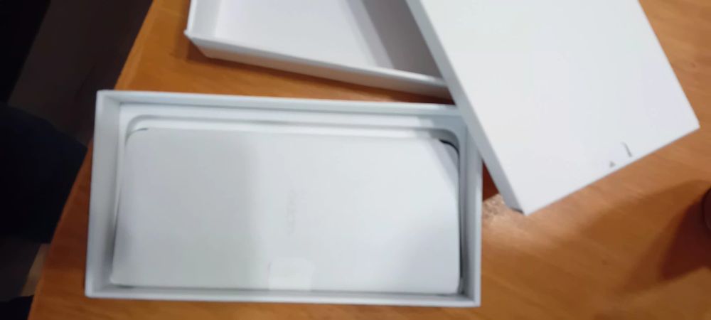 Продавам телефон OPPO