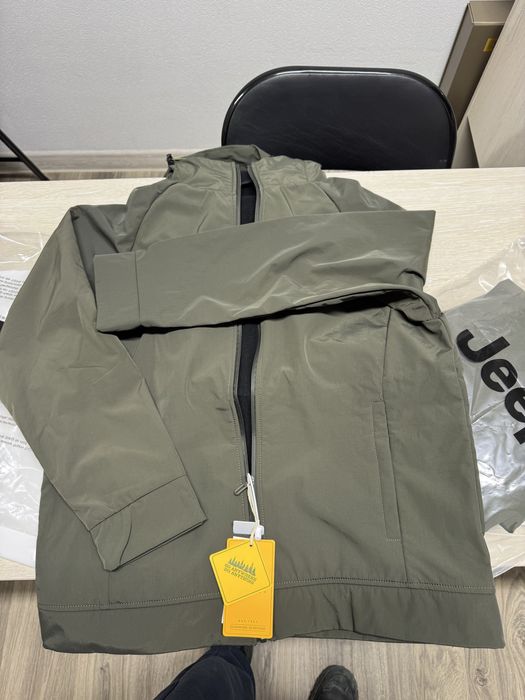 Спортивный костюм дэмисезон