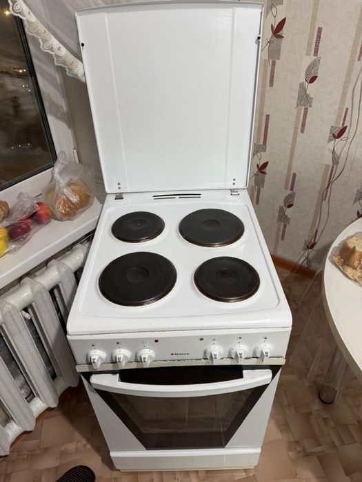 Продам электрическую плиту