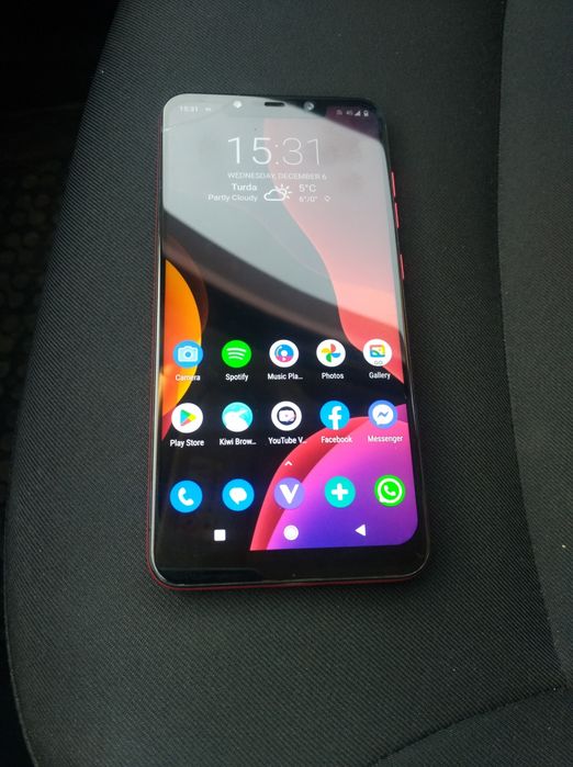 De vânzare Pocophone F1