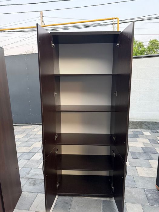 Шкаф в хорошем состоянии