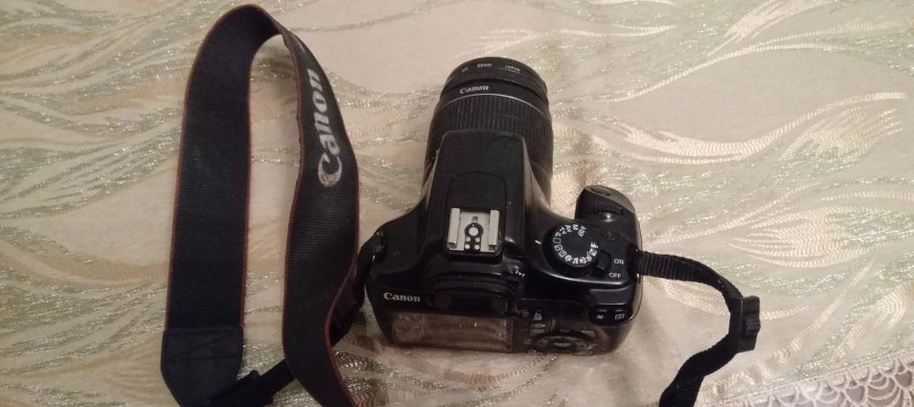 Canon 1100D xolati yaxshi