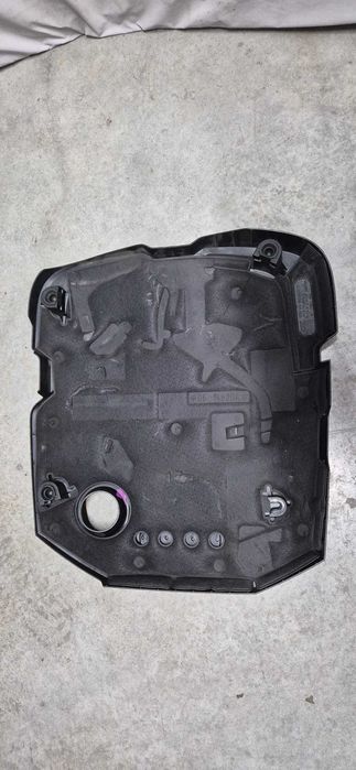 Capac motor Audi 2.0 A4 / A3 / A6 2.0 TDI – stare perfectă