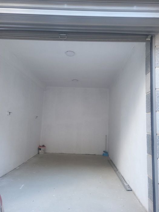 Гараж под наем, Кършияка