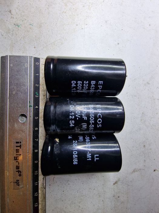 Set 3x condensator 320uF 500V EPCOS, 470uF