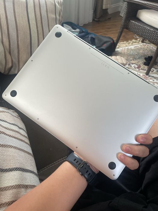 Продам/Обменяю MacBook Air M1 8/256