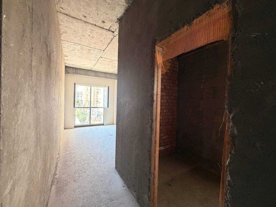 Mirabad Avenue 3/4/7 94м2 коробка квартира продается: Госпитальный