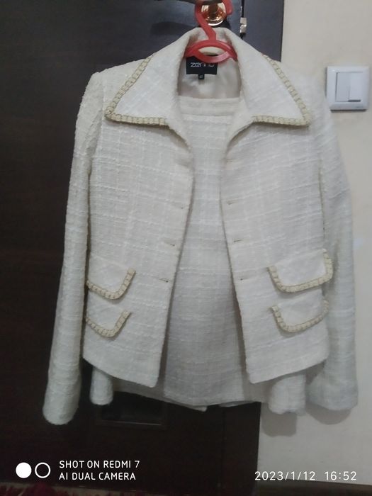 Pochti noviy  kastyum yubka