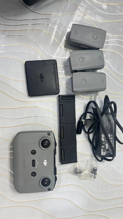 Продам дрон Dji Air2S