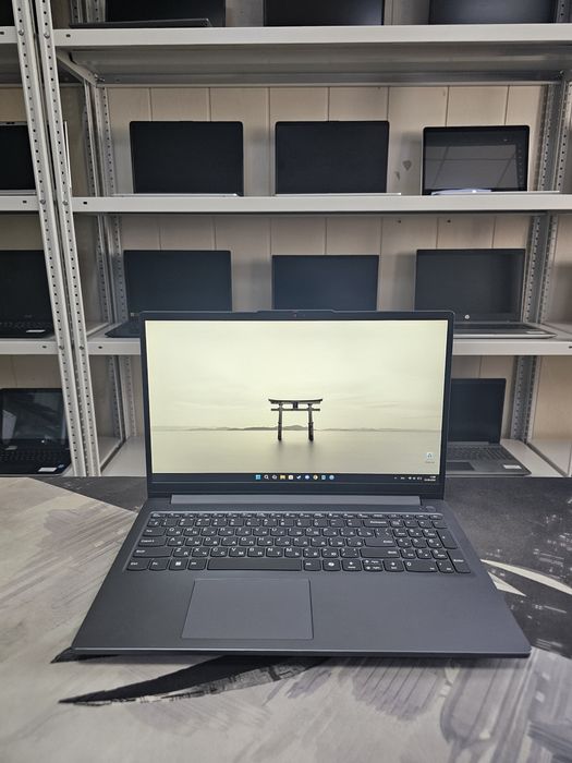 Игровой ноутбук Lenovo LOQ