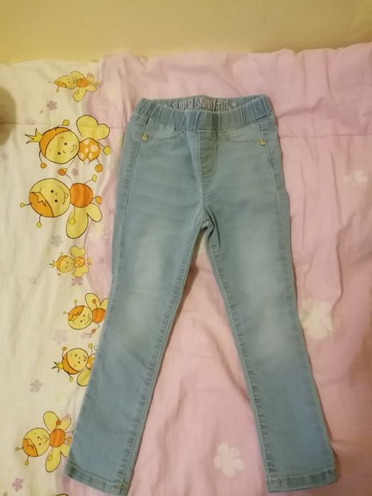 Lot pantaloni fetiță, 4-5 ani