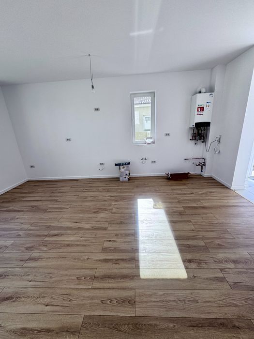 Duplex 3 dormitoare | dressing | birou | 2 băi | Remetea Mare