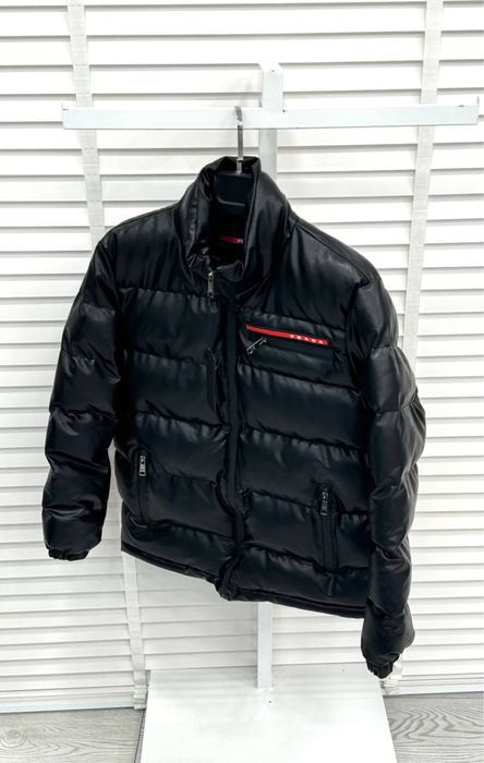 Мъжко яке “P”R”A”D”A”