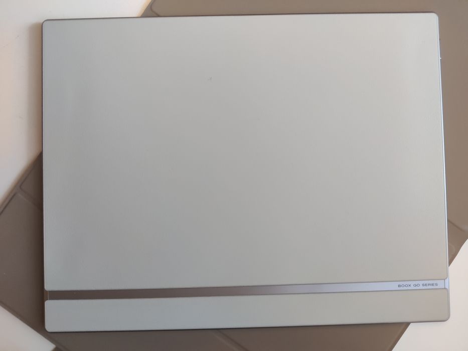 Tableta e-ink Boox Go 10.3 in garantie, cu husa