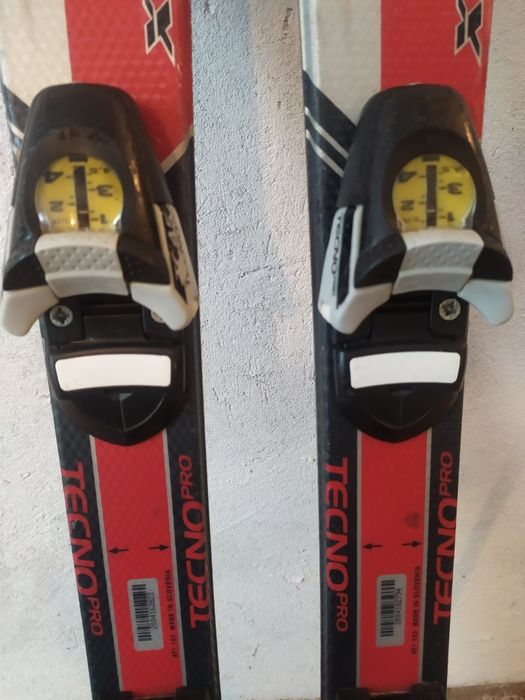 Детски ски Tecno Pro - 98 см. и щеки