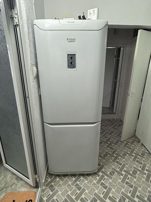 Combina frigorifica ariston hotpoint no frost