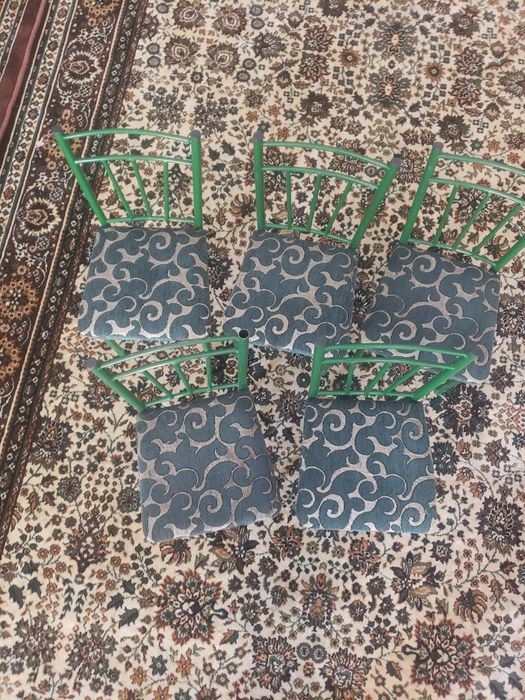 5 ta bolalar uchun stulchik