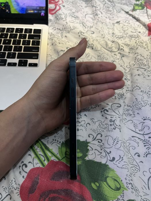 Iphone 11 черного цвета