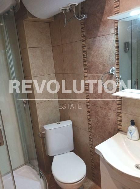 Дава се под наем Двустаен апартамент в Варна, Погреби - 50 кв.м за 498.27 € - Снимка #5