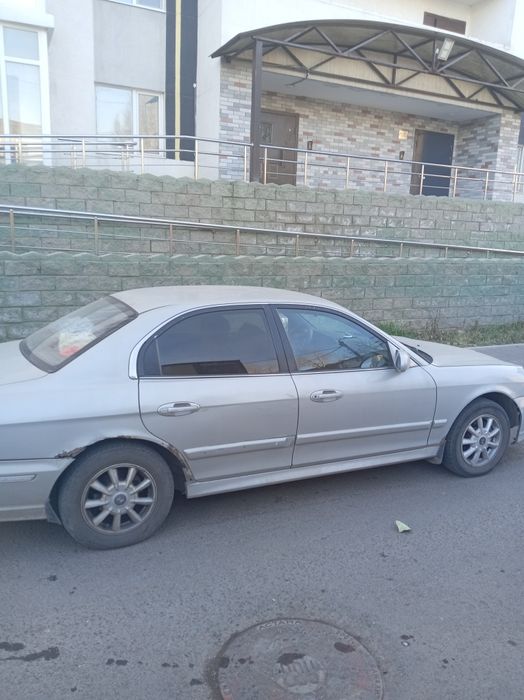 Прадается хюндай саната 2002 года