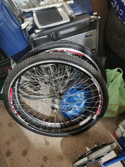 Гуми от количка  запазени