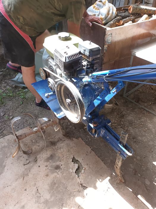 Продавам  мотофрези.