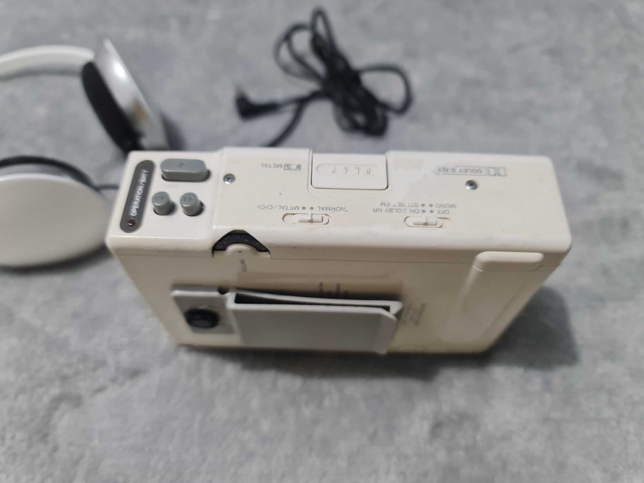 Walkman AIWA HA-T120  model rar, complet functional