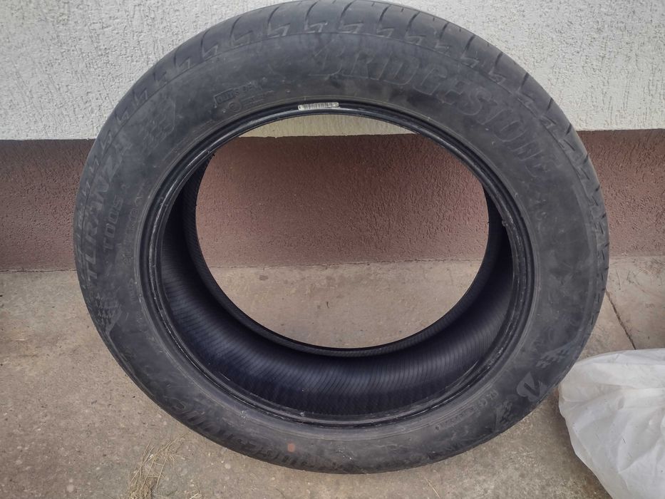4 anvelope Bridgestone 255/55/R18 vară
