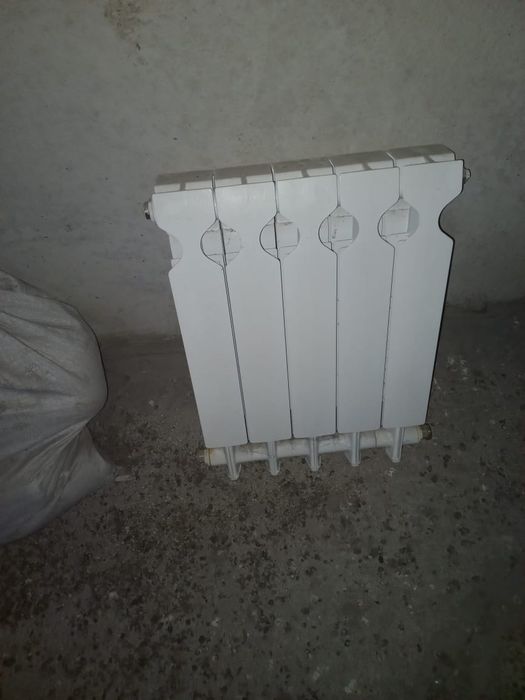 Батарея,труба в ванную