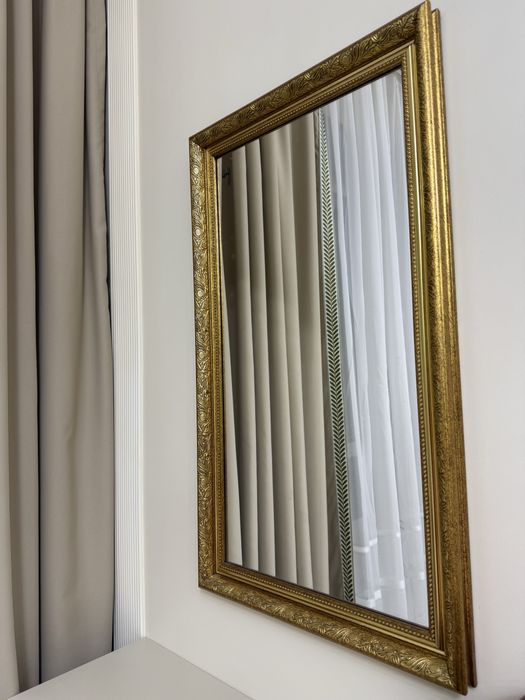 Продам зеркала настенное