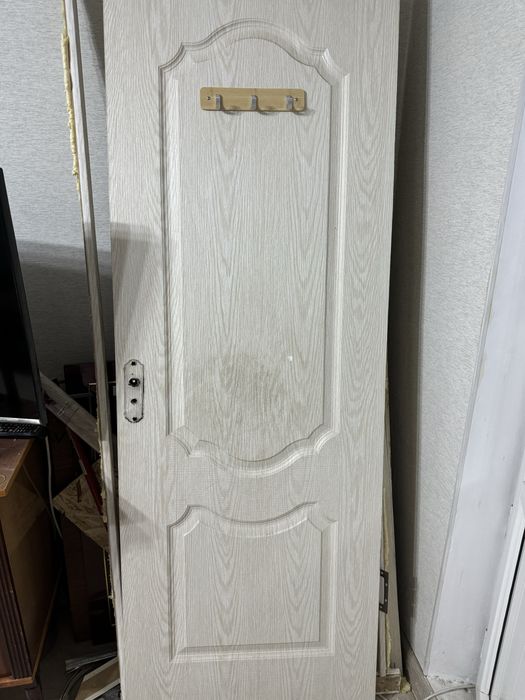Продается межкомнатная дверь