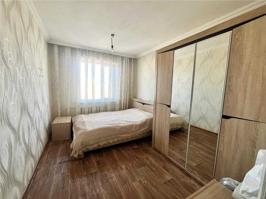Продам 2 комн на 19мкр