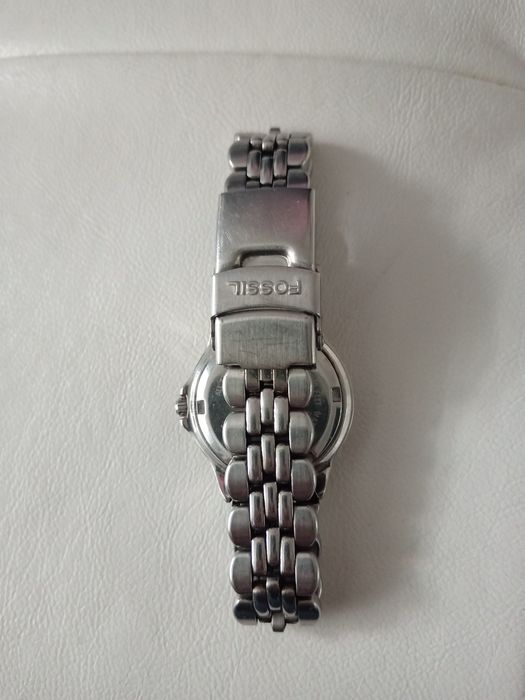 FOSSIL-дамски часовним