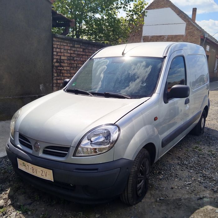 Bot/Fata completa Nissan Kubistar an 2003+(bara/capota/far/aripa/trage