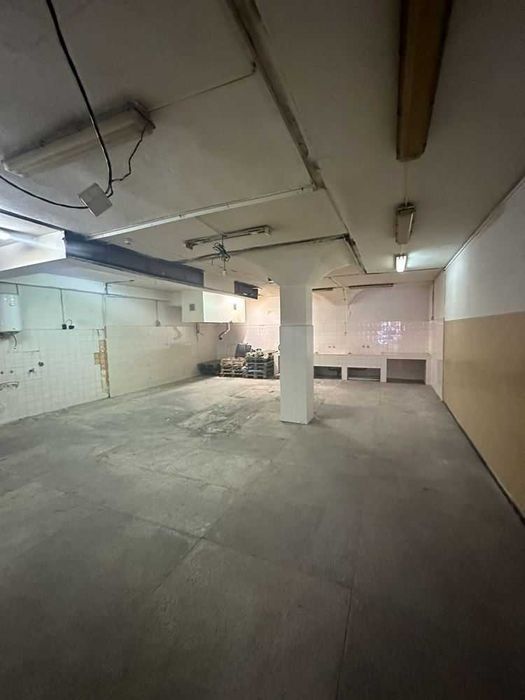 Дава се под наем Склад в Пловдив, Индустриална зона - Север - 186 кв.м за 510 € - Снимка #2