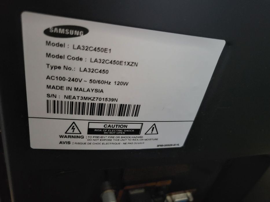 Продаётся телевизор Самсунг Samsung 32 дюйма